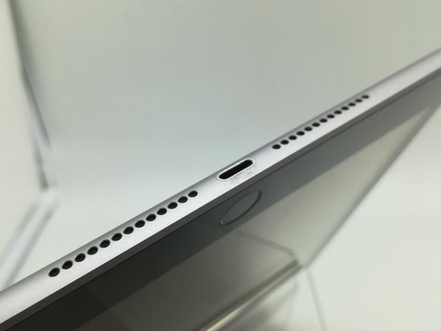 【中古】Apple 【Wi-Fi】 iPad（第6世代/2018） 32GB スペースグレイ MR7F2J/A【OSU301】保証期間１ヶ月【ランクA】_7