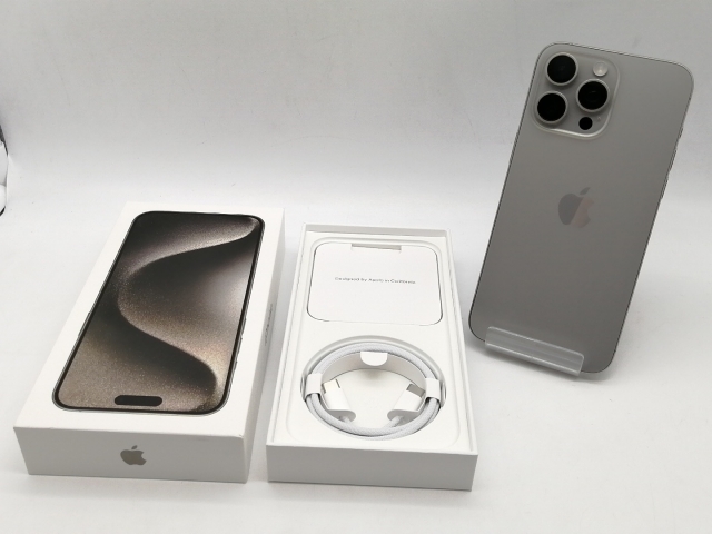 【中古】Apple 国内版 【SIMフリー】 iPhone 15 Pro Max 256GB ナチュラルチタニウム MU6R3J/A【大須2】保証期間１ヶ月【ランクA】