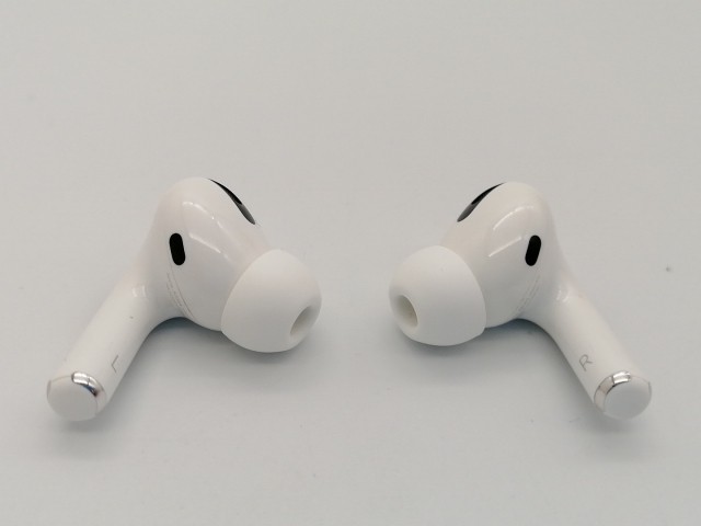 【中古】Apple AirPods Pro 第1世代（2021/MagSafe） MLWK3J/A【OSU301】保証期間１週間