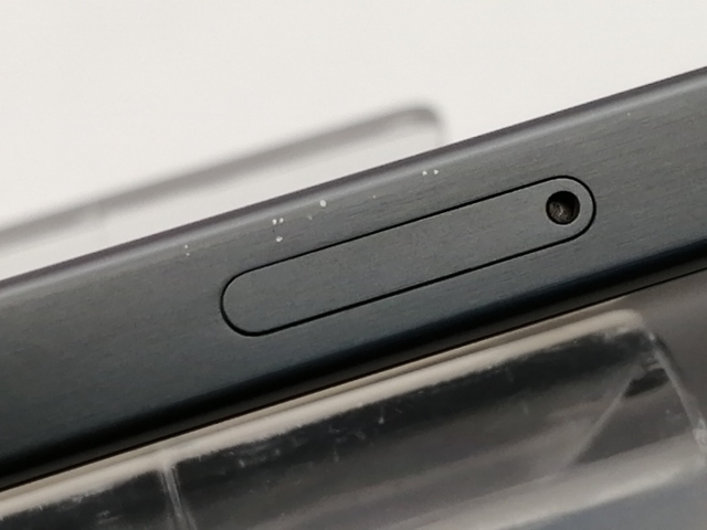 【中古】Apple 国内版 【SIMフリー】 iPhone 15 Pro 512GB ブラックチタニウム MTUH3J/A【大須2】保証期間１ヶ月【ランクB】