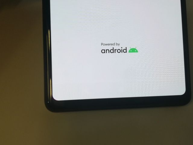 【中古】Google au 【SIM無償性】 Pixel 6a 車輪止め 6GB 128GB GB17L【OSU301】言いはなつ継続期間１ヶ月【位置づけるB】
