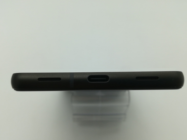 中古】Google au 【SIMフリー】 Pixel 6a チョーク 6GB 128GB