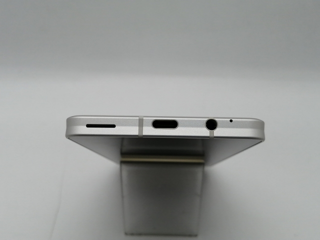 【中古】SHARP docomo 【SIMフリー】 AQUOS sense6 シルバー 4GB 64GB SH-54B【OSU301】保証期間１ヶ月【ランクB】_4