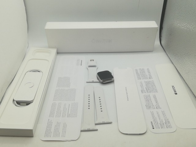 【中古】Apple Apple Watch Series8 41mm Cellular シルバーステンレススチールケース/ホワイトスポーツバンド MNJ53J/A【OSU301】保証期