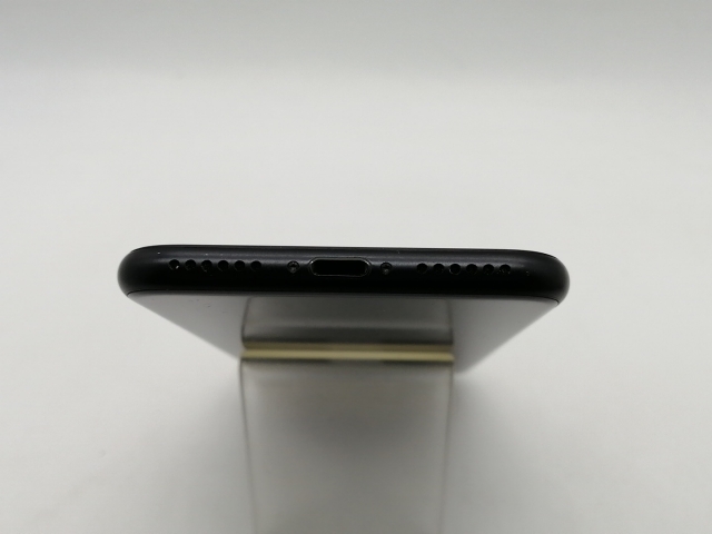 【中古】Apple ymobile 【SIMロック解除済み】 iPhone SE（第2世代） 64GB ブラック MX9R2J/A【OSU301】保証期間１ヶ月【ランクC】_4