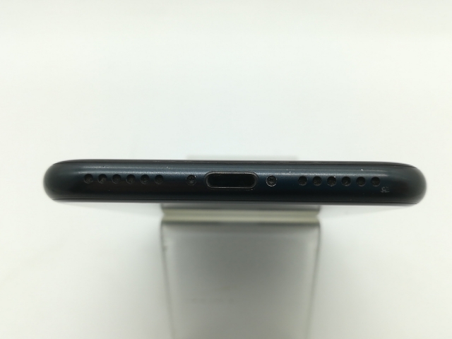 【中古】Apple 国内版 【SIMフリー】 iPhone SE（第3世代） 128GB ミッドナイト MMYF3J/A【OSU301】保証期間１ヶ月【ランクB】_4