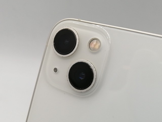 【中古】Apple docomo 【SIMフリー】 iPhone 13 128GB スターライト MLND3J/A【OSU301】保証期間１ヶ月【ランクC】