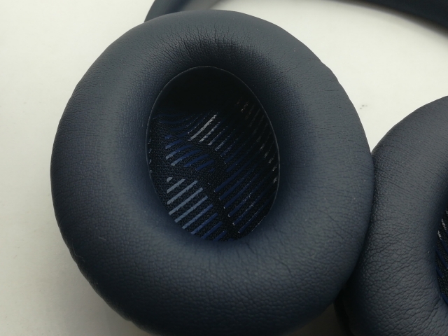 【中古】BOSE QuietComfort 35 wireless headphones II ミッドナイトブルー【OSU301】保証期間１ヶ月【ランクB】_6