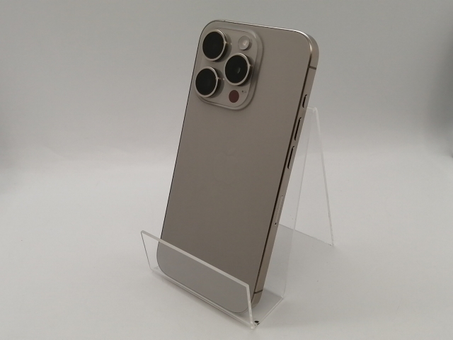 【アイちゃん】iPhone 15 Pro 128GB ナチュラルチタニウム 美品】iPhone 15 Pro 128GB SIMフリーナチュラルチタニウム 新品未使用