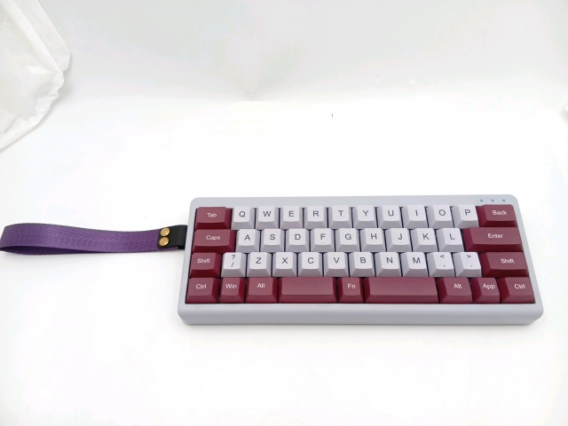 【中古】Epomaker TH40 [英語（US）配列/40%キーボード/ブラック]【ECセンター】保証期間１週間