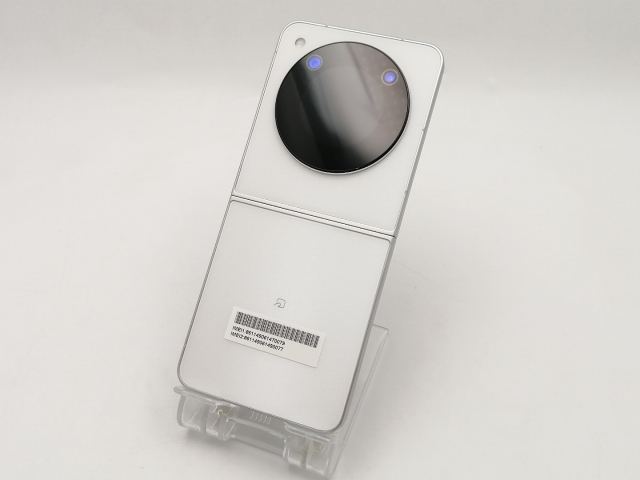 【中古】ZTE ymobile 【SIMフリー】 Libero Flip 6GB 128GB ホワイト A304ZT【ECセンター】保証期間１ヶ月【ランクA】