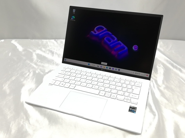 【中古】LG電子 LG gram 14ZB90R-MR54J1 スノーホワイト 【i5-1340P 8G 512G(SSD) WiFi 14LCD(1920x1200)】【秋葉5号】保証期間１ヶ月【ランクA】