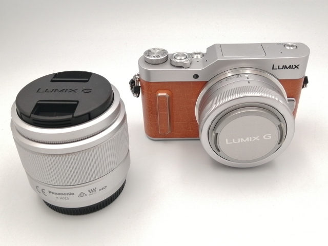 【中古】Panasonic LUMIX GF10 ダブルレンズキット DC-GF10W-D オレンジ色【EC真っただ中】言いはなつ継続期間１ヶ月【位置づけるA】