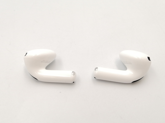 【中古】Apple AirPods 4 MXP63J/A【三宮センター】保証期間１ヶ月_3