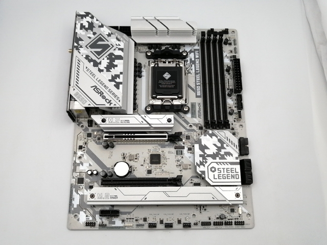 【中古】ASRock B650 Steel Legend WiFi B650/AM5/ATX【ECセンター】保証期間１週間
