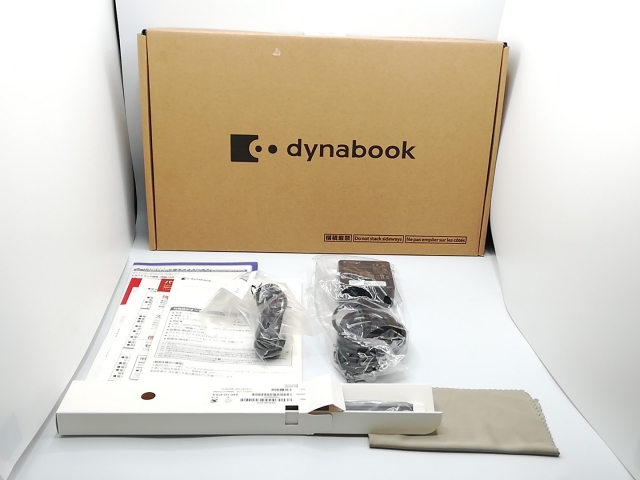 【中古】Dynabook dynabook V8 P1V8UPBB プレミアムブラック i7-1195G7/16G/512G(SSD)/WiFi/13インチ/1920x1080/Win11H【ECセンター】保証期間１ヶ月【ランクA】
