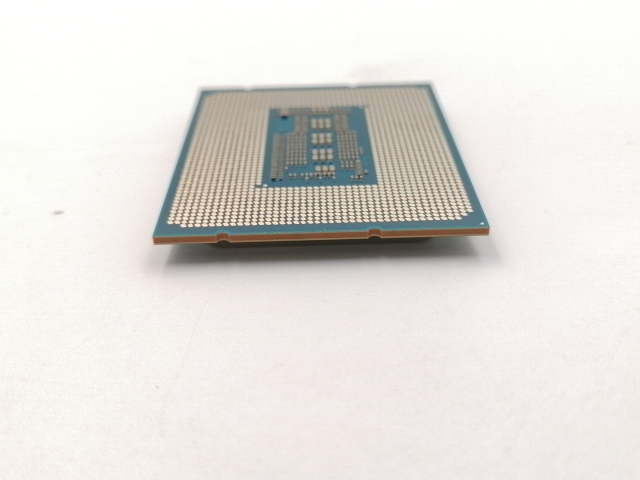 【中古】Intel Core i7-14700K(3.4GHz) Box LGA1700/20C(P:8C/E:12C)/28T/L3 33M/UHD 770/PBP125W【ECセンター】保証期間１週間_2