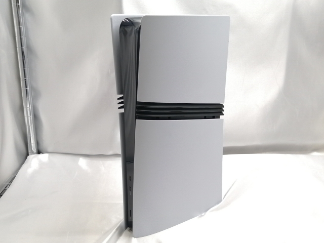 【中古】SONY PlayStation5 Pro CFI-7000B01 [2TB]【新宿東口】保証期間１ヶ月【ランクA】