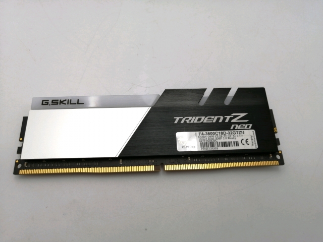 【中古】DDR4 16GB PC4-28800(DDR4-3600)【デスクトップPC用】【ECセンター】保証期間１週間