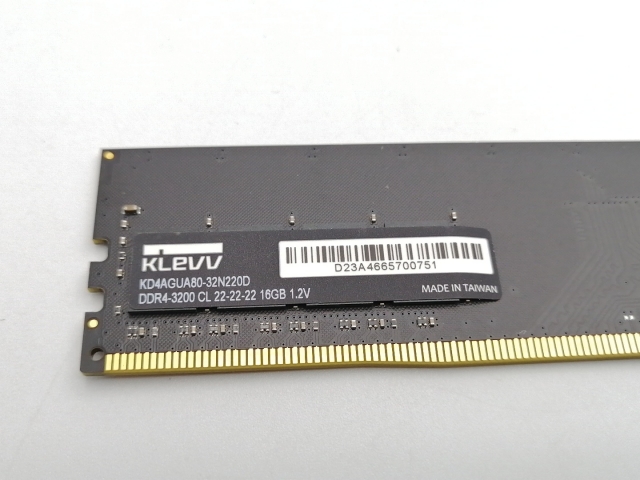 【中古】DDR4 16GB PC4-25600(DDR4-3200)【デスクトップPC用】【ECセンター】保証期間１週間