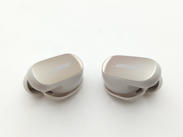 【中古】BOSE QuietComfort Ultra Earbuds [ホワイトスモーク]【ECセンター】保証期間１ヶ月【ランクB】の通販は