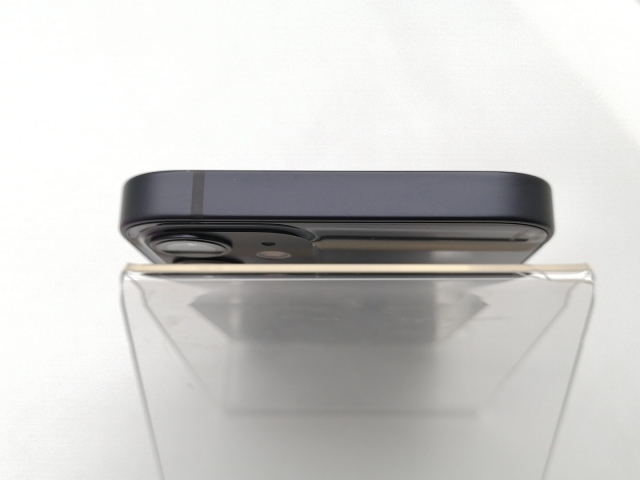 中古】Apple au 【SIMロックあり】 iPhone 12 mini 64GB ブラック