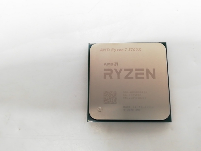 AMD Ryzen 7 5700X 中古 オンライン で 販売