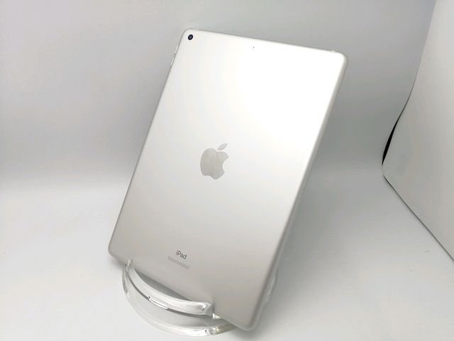 【中古】Apple 【Wi-Fi】 iPad（第8世代/2020） 32GB シルバー MYLA2J/A【ECセンター】保証期間１ヶ月【ランクB】