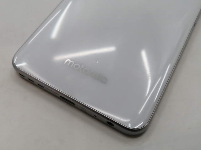 中古】MOTOROLA 国内版 【SIMフリー】 moto g52j 5G II パール
