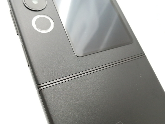 【中古】ZTE ymobile 【SIMフリー】 nubia Flip 2 6GB 128GB ブラック A404ZT【川崎駅前】保証期間１ヶ月【ランクB】_9
