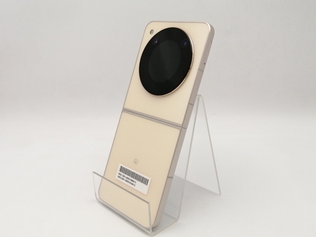【中古】ZTE ymobile 【SIM無償性】 Libero Flip 6GB 128GB ゴールド A304ZT【EC真っただ中】言いはなつ継続期間１ヶ月【位置づけるA】