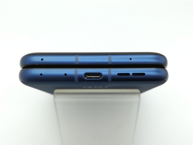 【中古】MOTOROLA 国内版 【SIMフリー】 motorola razr 60 ジブラルタルシーネイビー【秋葉本店】保証期間１ヶ月【ランクB】