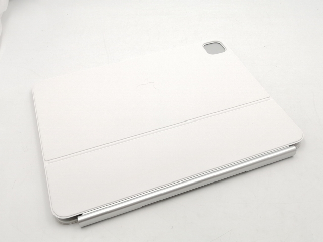 中古】Apple Magic Keyboard 日本語（JIS）ホワイト iPad Pro 13インチ