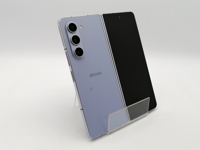 【中古】SAMSUNG docomo 【SIMフリー】 Galaxy Z Fold5 アイシーブルー 12GB 256GB SC-55D【ECセンター】保証期間１ヶ月【ランクB】