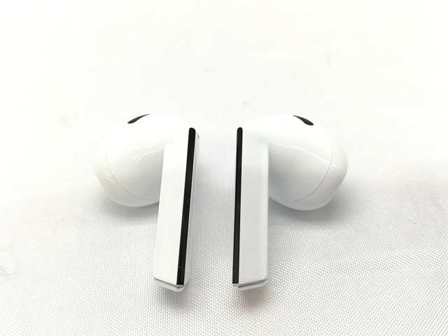 【中古】SAMSUNG Galaxy Buds3 SM-R530NZWAXJP [ホワイト]【ECセンター】保証期間１ヶ月【ランクA】