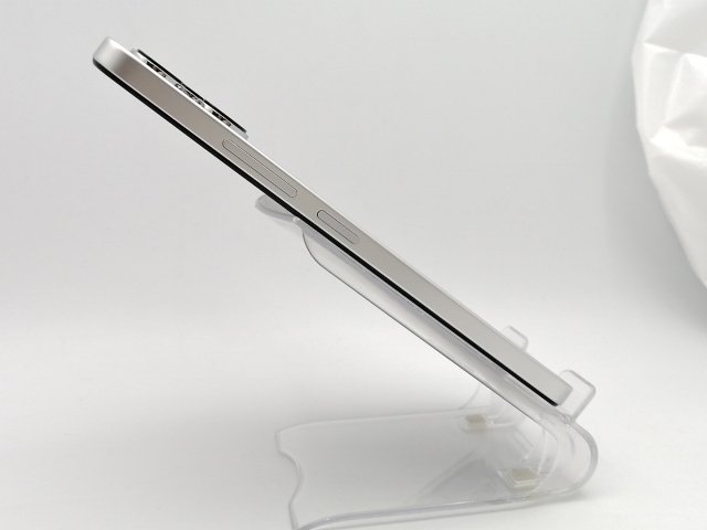【中古】Xiaomi au 【SIMフリー】 Redmi 12 5G 4GB 128GB ポーラーシルバー XIG03【ECセンター】保証期間１ヶ月【ランクB】_3