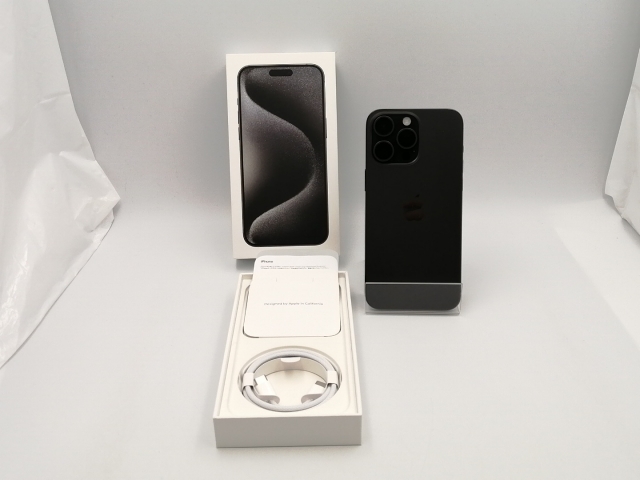 【中古】Apple 国内版 【SIMフリー】 iPhone 15 Pro Max 256GB ブラックチタニウム MU6P3J/A【ECセンター】保証期間１ヶ月【ランクA】_7