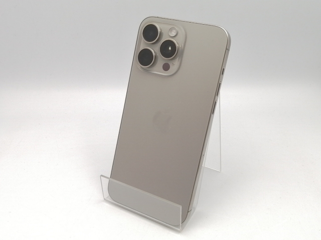 【中古】Apple docomo 【SIMフリー】 iPhone 15 Pro Max 256GB ナチュラルチタニウム MU6R3J/A【ECセンター】保証期間１ヶ月【ランクA】