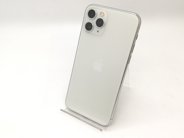 【中古】Apple SoftBank 【SIMロック解除済み】 iPhone 11 Pro 64GB シルバー MWC32J/A【秋葉4号】保証期間１ヶ月【ランクC】