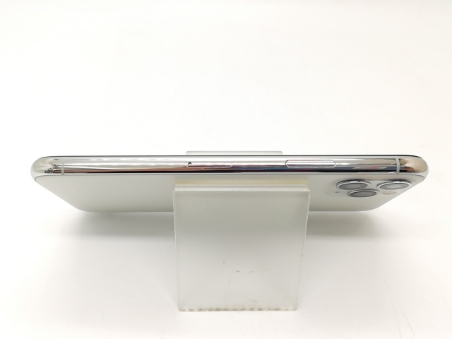 【中古】Apple SoftBank 【SIMロック解除済み】 iPhone 11 Pro 64GB シルバー MWC32J/A【秋葉4号】保証期間１ヶ月【ランクC】_5