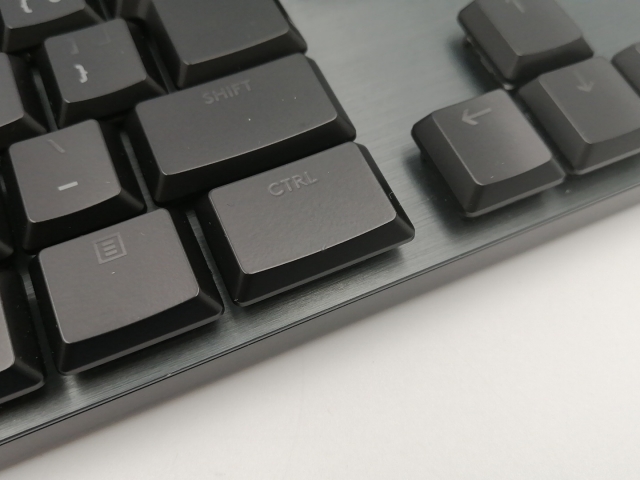 【中古】Logicool G913 TKL LIGHTSPEED Wireless RGB Mechanical Gaming Keyboard-Tactile G913-TKL-TCBK [カーボン(ブラック)]【ECセンター】保証期間１週間_9