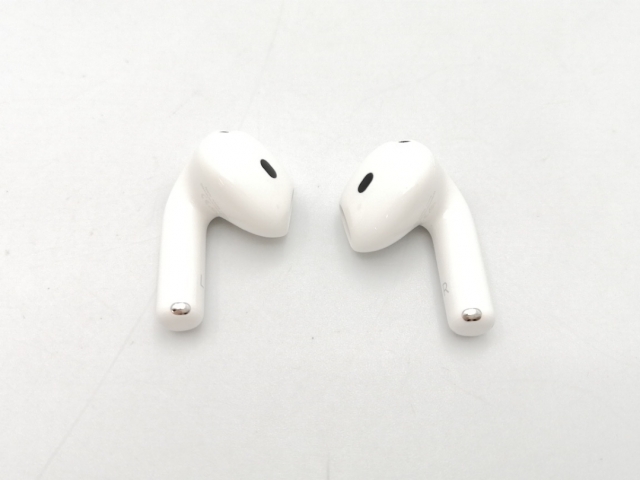 【中古】Apple AirPods 4 アクティブノイズキャンセリング搭載モデル MXP93J/A【ECセンター】保証期間１ヶ月