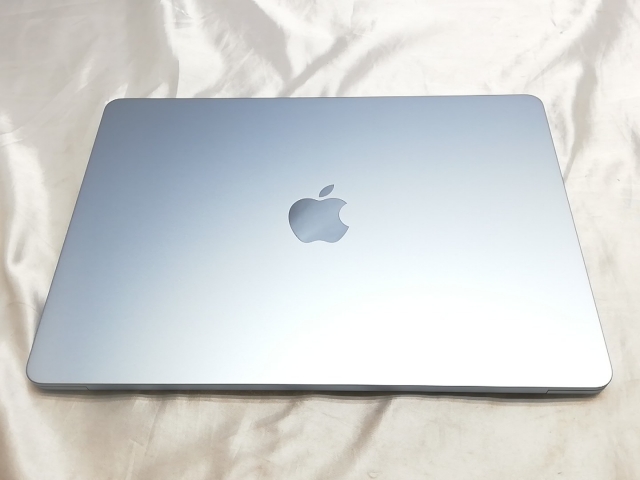 MacBook Air M4 SSD 256GBメモリ16GBスカイブルー 13インチMacBook Air - スカイブルー - 教育 - Apple（日本）