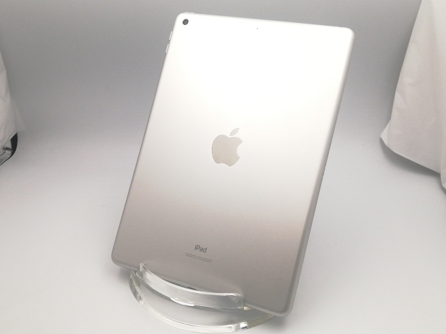 中古】Apple 【Wi-Fi】 iPad（第8世代/2020） 32GB シルバー MYLA2J/A 