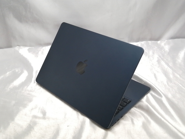 Apple M4 MacBook Air 13 インチ ミッドナイト MacBook Air 2025 M4