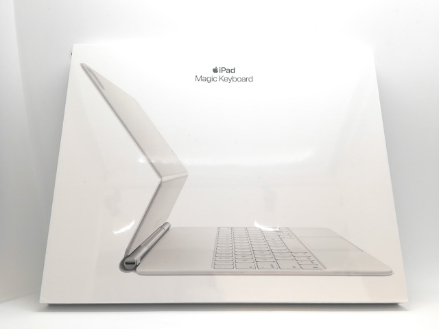 【未使用】Apple Magic Keyboard 日本語（JIS） ホワイト iPad Pro 12.9インチ（第3/第4/第5/第6世代）用 MJQL3J/A【高崎モントレー】保証期間１週間