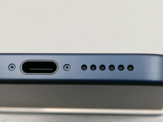 【中古】Apple 国内版 【SIMフリー】 iPhone 15 Pro Max 512GB ブルーチタニウム MU6X3J/A【ECセンター】保証期間１ヶ月【ランクA】
