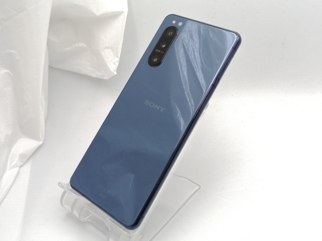 【中古】SONY au 【SIMロック解除済み】 Xperia 5 II ブルー 8GB 128GB SOG02【ECセンター】保証期間１ヶ月【ランクC】