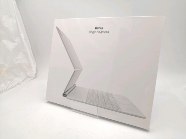 【未使用】Apple Magic Keyboard 日本語(JIS) ホワイト iPad Pro 12.9インチ(第3/第4/第5/第6世代)用 MJQL3J/A【ECセンター】保証期間1週間