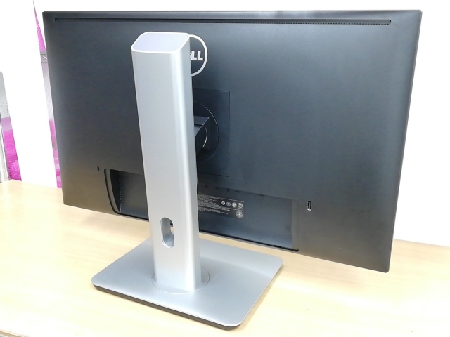 【中古】DELL U2515H [25インチ/2560x1440(WQHD)/IPS/非光沢/DP/mDP/HDMIx2] (2017)【秋葉2号】保証期間１週間_1